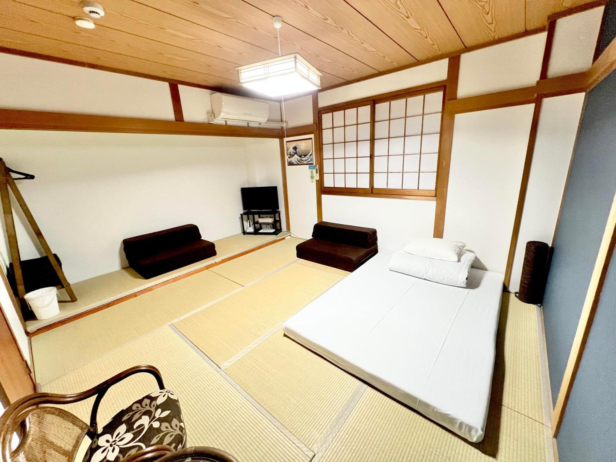 関空直行,駅3分一軒家guesthouse017大阪,3線利用,難波,心斎橋,道頓堀直行10分,奈良,Usj直行30分 객실 사진